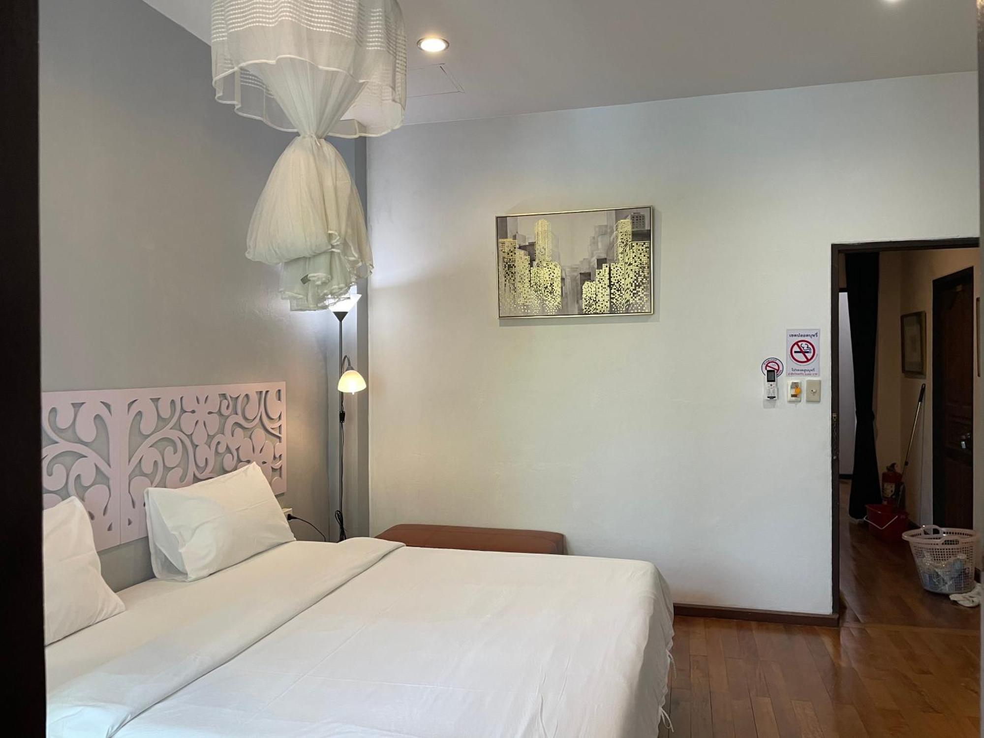 Nawaporn Place Phuket Exterior foto